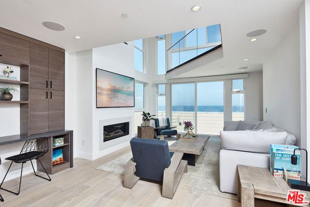 4403 Ocean Front Walk 205, Marina Del Rey, CA 90292