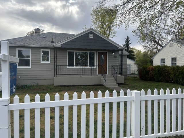 5521 N C St, Spokane, WA 99205