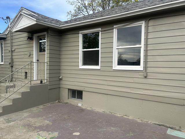 5521 N C St, Spokane, WA 99205