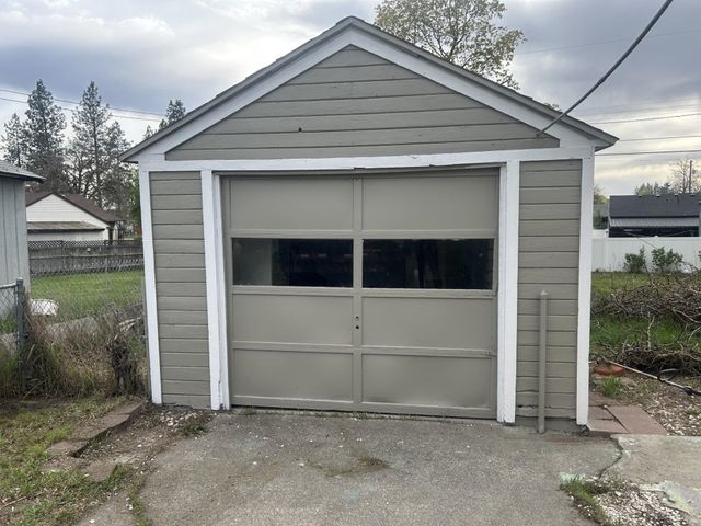 5521 N C St, Spokane, WA 99205