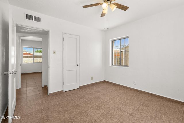 3613 TYLER Avenue, El Paso, TX 79930