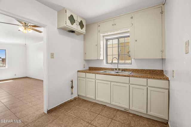 3613 TYLER Avenue, El Paso, TX 79930