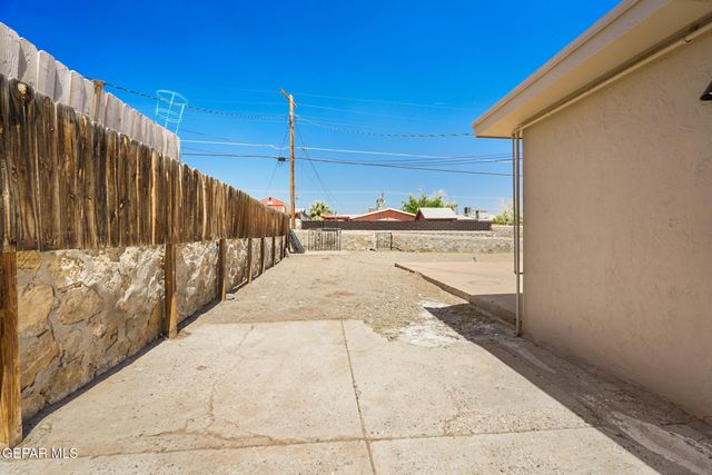 3613 TYLER Avenue, El Paso, TX 79930