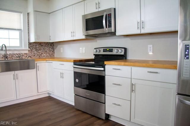 35 Rivercrest DR, Portsmouth, VA 23701