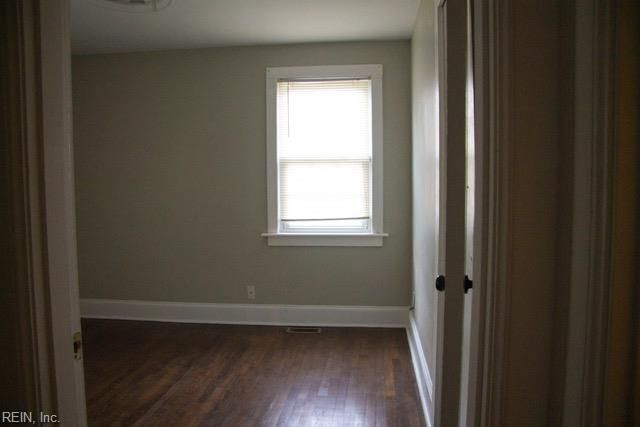 35 Rivercrest DR, Portsmouth, VA 23701