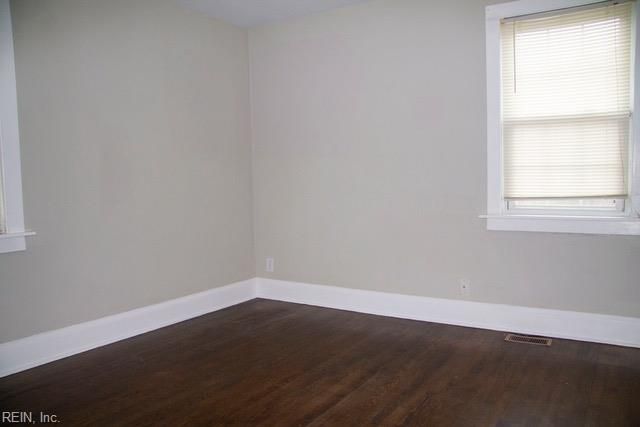 35 Rivercrest DR, Portsmouth, VA 23701