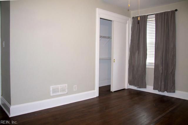 35 Rivercrest DR, Portsmouth, VA 23701