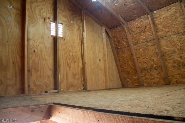 35 Rivercrest DR, Portsmouth, VA 23701