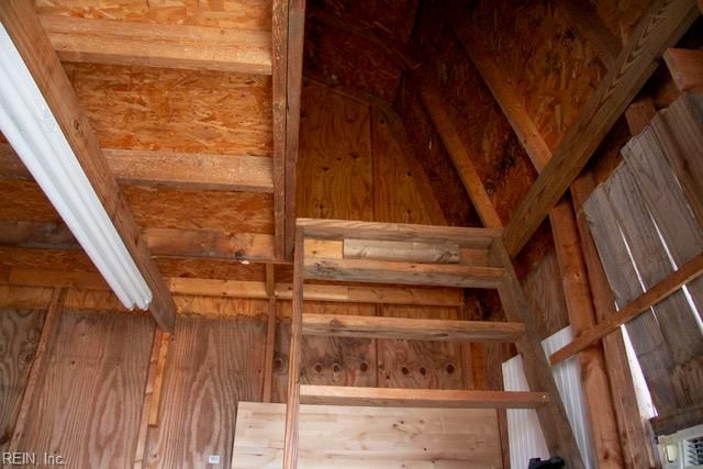 35 Rivercrest DR, Portsmouth, VA 23701