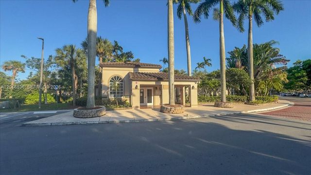 9860 Nob Hill Ln 9860, Sunrise, FL 33351