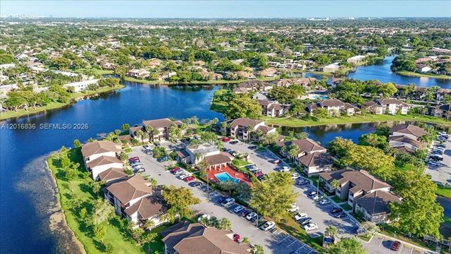 9860 Nob Hill Ln 9860, Sunrise, FL 33351