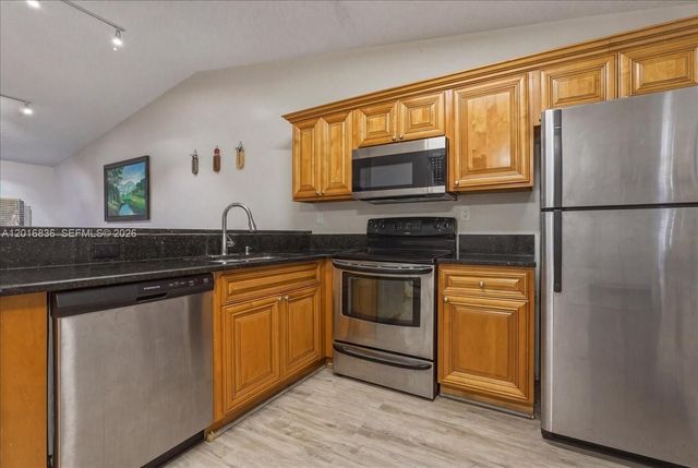 9860 Nob Hill Ln 9860, Sunrise, FL 33351