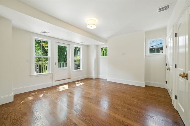 197 Winchester St 197, Brookline, MA 02446