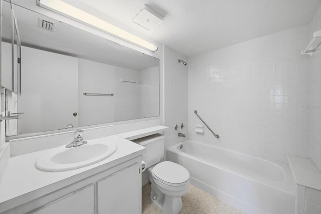 1441 PINE GLEN LANE E2, Tarpon Springs, FL 34688