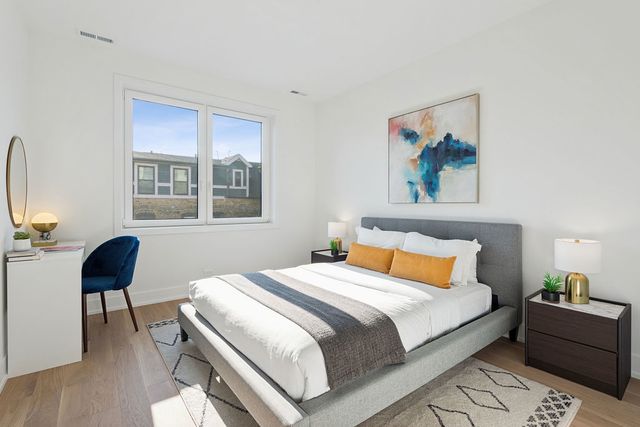 1656 N BOSWORTH Avenue 2S, Chicago, IL 60642