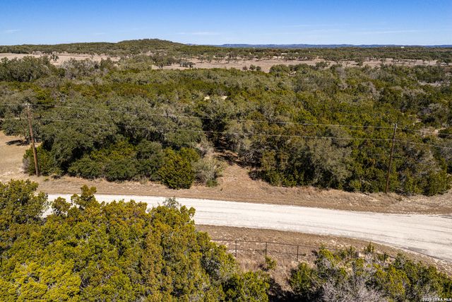 723 Vista Springs Dr, Spring Branch, TX 78070
