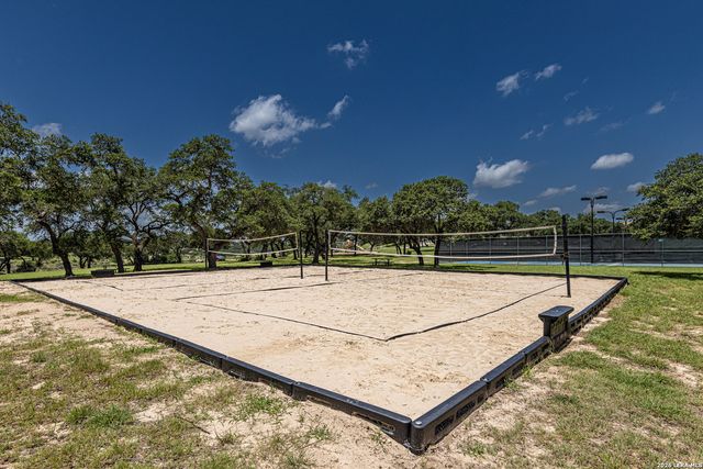 723 Vista Springs Dr, Spring Branch, TX 78070