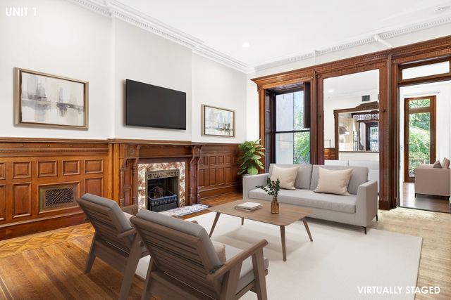 43 W 84TH Street, New York City, NY 10024