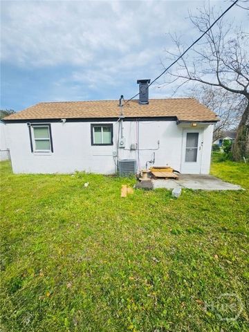 805 Carter Street, Savannah, GA 31415