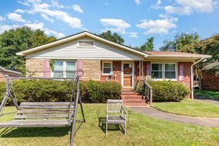 4738 Brooktree Drive, Charlotte, NC 28208