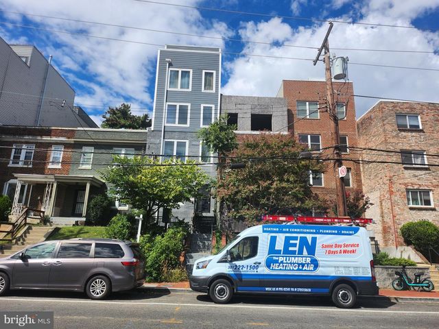 523 KENNEDY ST NW, Washington, DC 20011