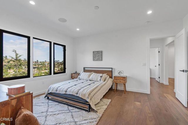4480 Sunnycrest Drive, Los Angeles, CA 90065