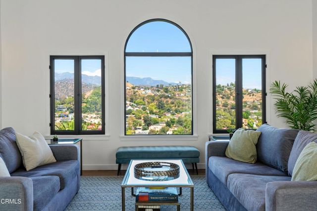 4480 Sunnycrest Drive, Los Angeles, CA 90065