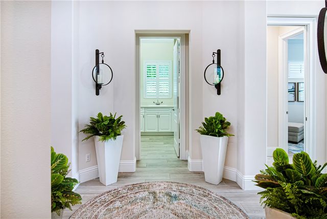 1480 Lilys Cay Circle, Vero Beach, FL 32967