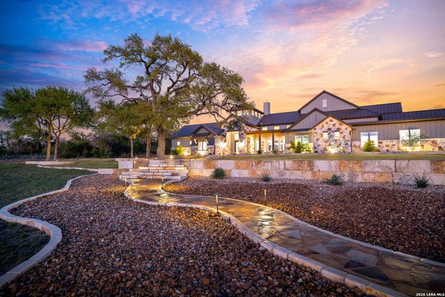 260 Bear Creek, New Braunfels, TX 78132