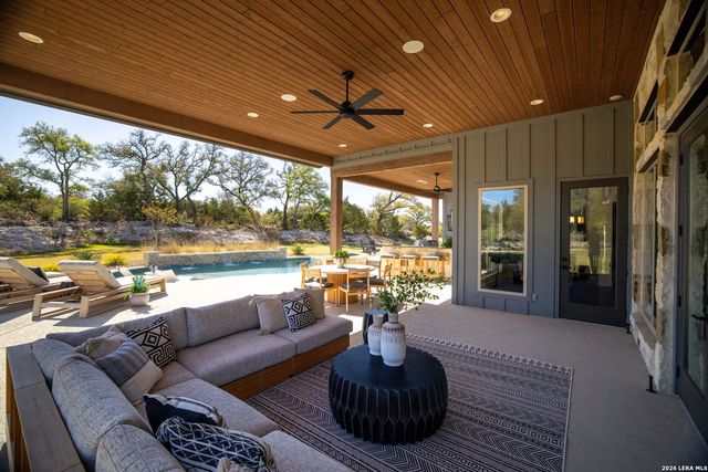 260 Bear Creek, New Braunfels, TX 78132