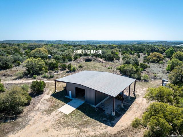 260 Bear Creek, New Braunfels, TX 78132