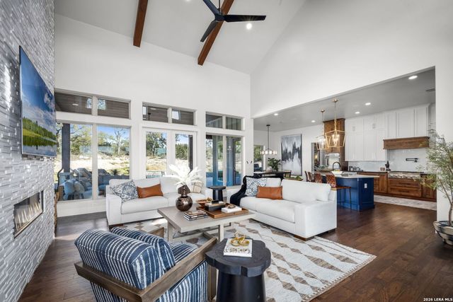 260 Bear Creek, New Braunfels, TX 78132