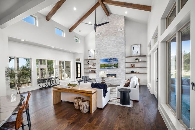 260 Bear Creek, New Braunfels, TX 78132