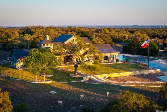 260 Bear Creek, New Braunfels, TX 78132