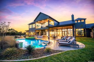 260 Bear Creek, New Braunfels, TX 78132