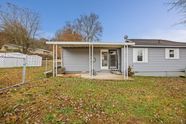 405 Andrews Street, Rossville, GA 30741