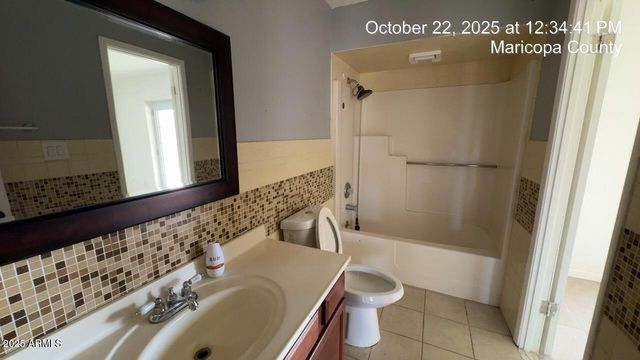 3227 W LISBON Lane, Phoenix, AZ 85053