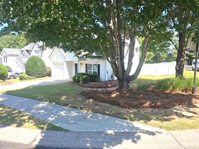 202 Woodland Way, Canton, GA 30114