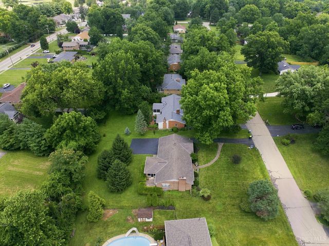 6555 Rollymeade Drive, Madeira, OH 45243