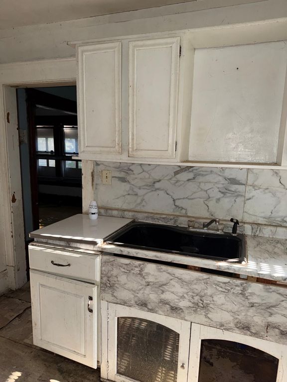 2030 Russell Avenue N, Minneapolis, MN 55411 — photo 3