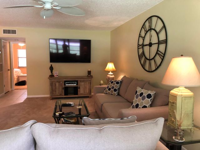 405 High Point Boulevard N C, Delray Beach, FL 33445