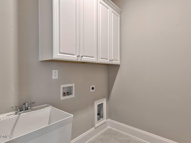 3526 Clifton Park Court, New Hill, NC 27562