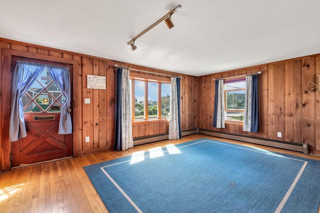 411 Maravista Avenue, Teaticket, MA 02536