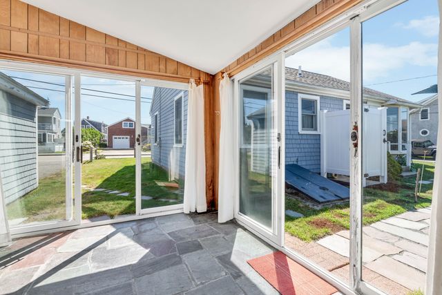 411 Maravista Avenue, Teaticket, MA 02536
