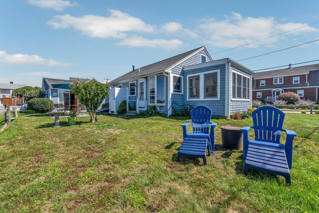 411 Maravista Avenue, Teaticket, MA 02536