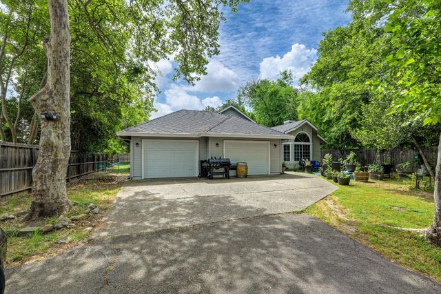 7548 Sycamore Dr, Citrus Heights, CA 95610