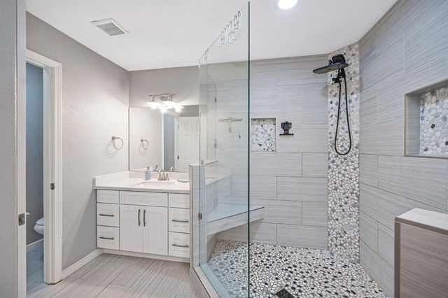 7548 Sycamore Dr, Citrus Heights, CA 95610