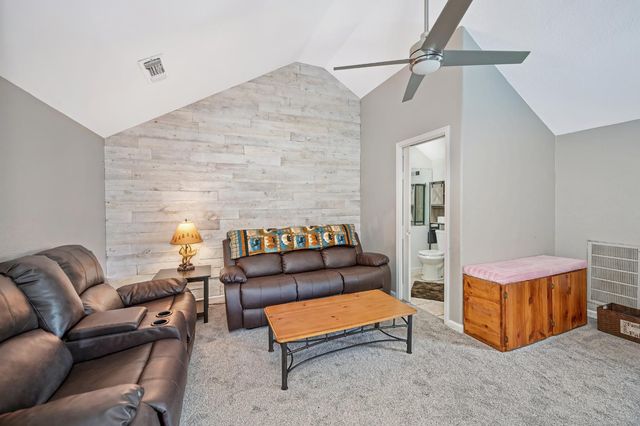 7548 Sycamore Dr, Citrus Heights, CA 95610