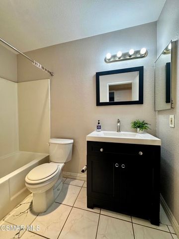151 Majestic Court 602, Moorpark, CA 93021