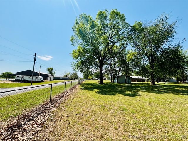 114426 S 4203, Checotah, OK 74426